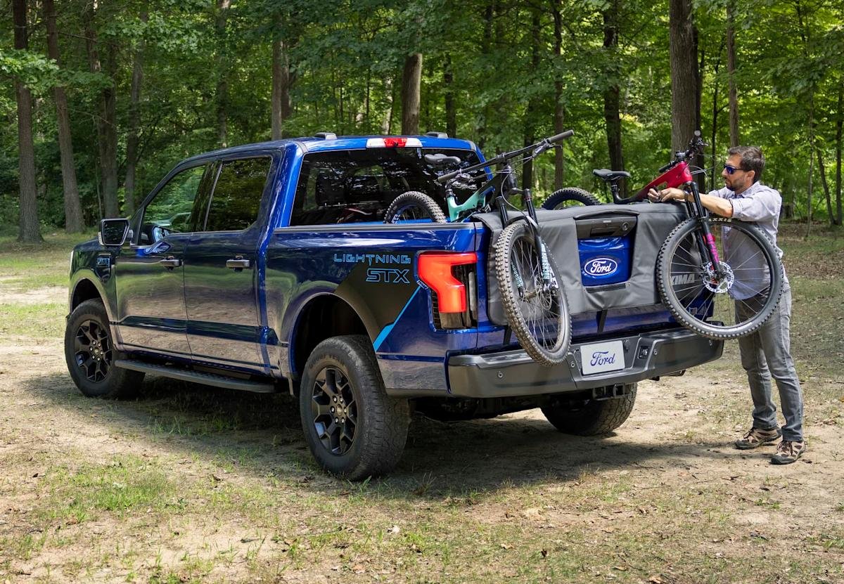 Ford F-150 Lightning STX verhoogt bereik en vermogen met vervanging XLT
