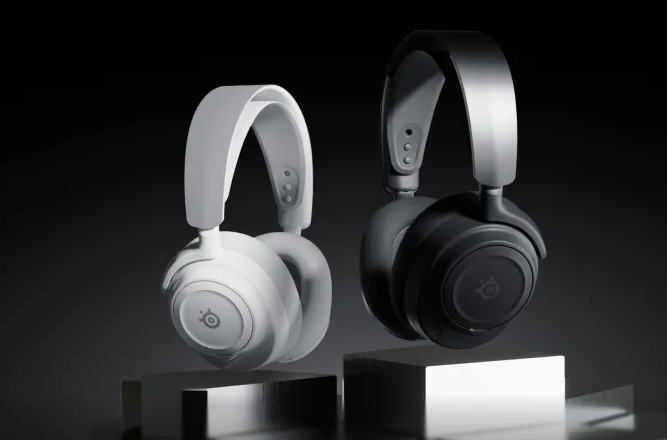 Verbeterde Nova 7 gamingheadset van SteelSeries heeft langere batterijduur