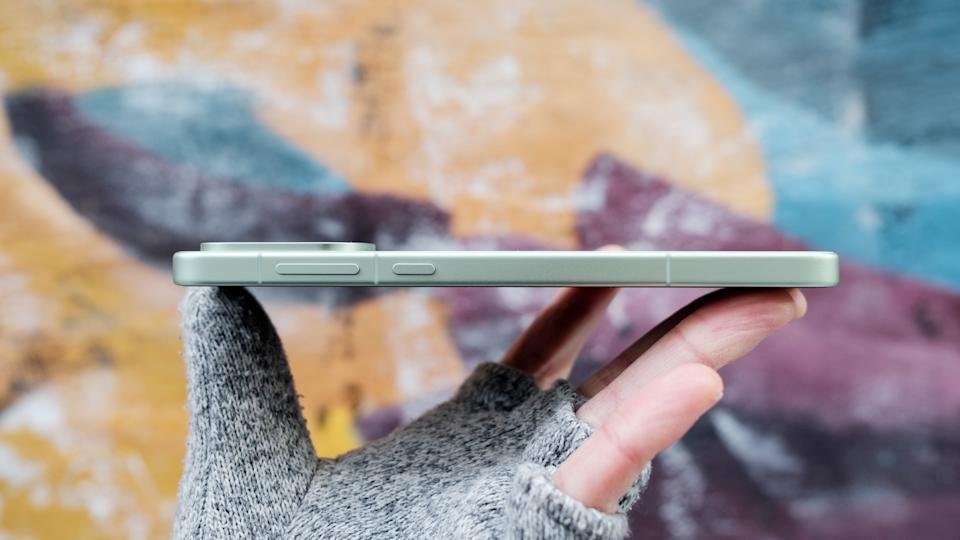 OnePlus 15R wordt geleverd in een prachtige mintkleur. 