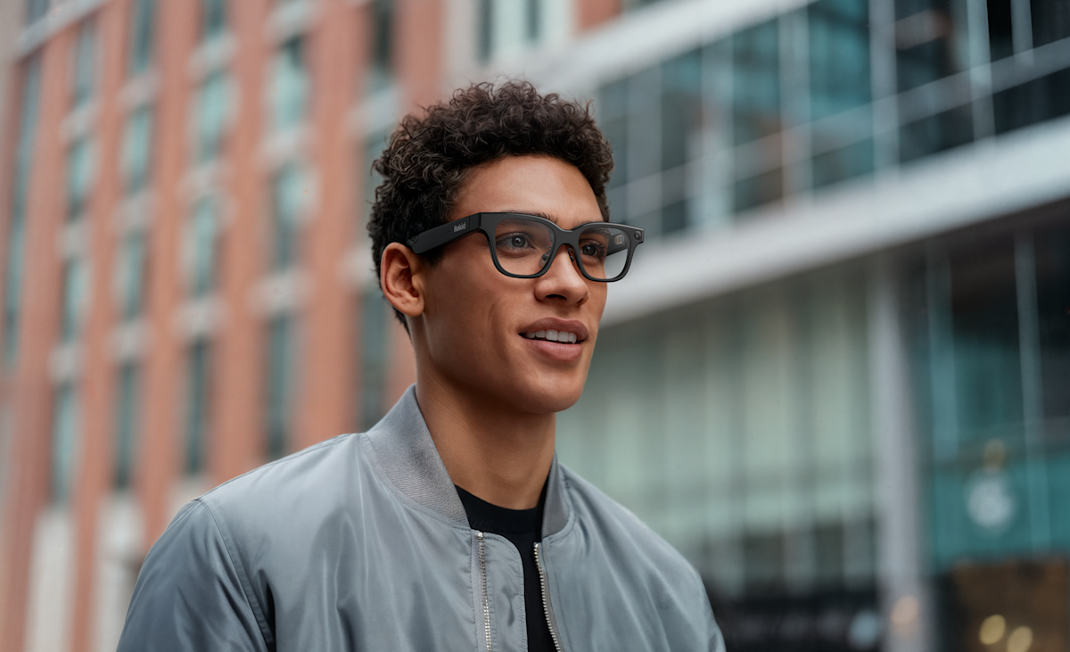 Rokid onthult AI-smartglasses zonder display op CES 2026