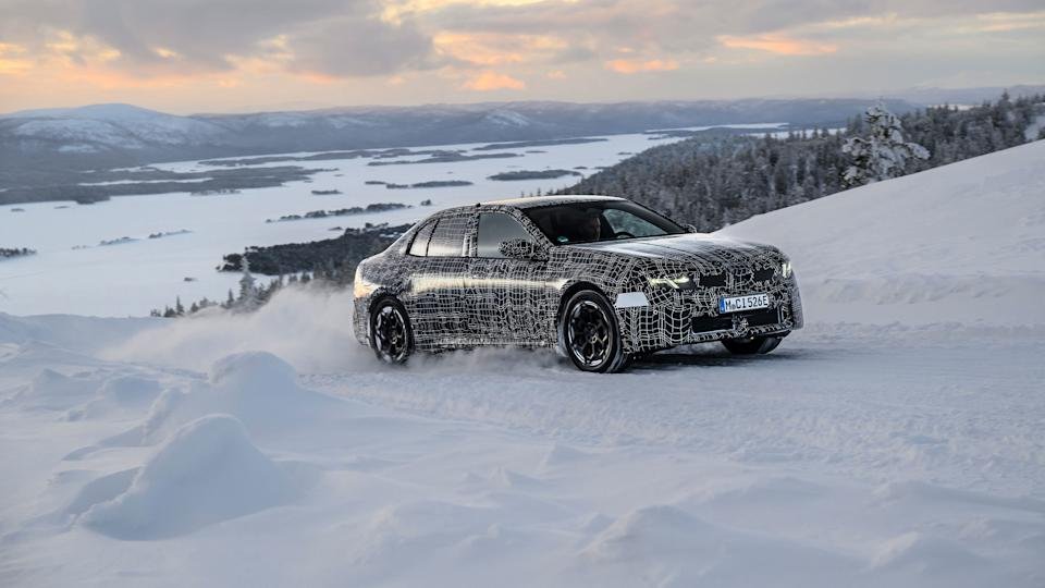 BMW's i3-prototype op een route in Zweden