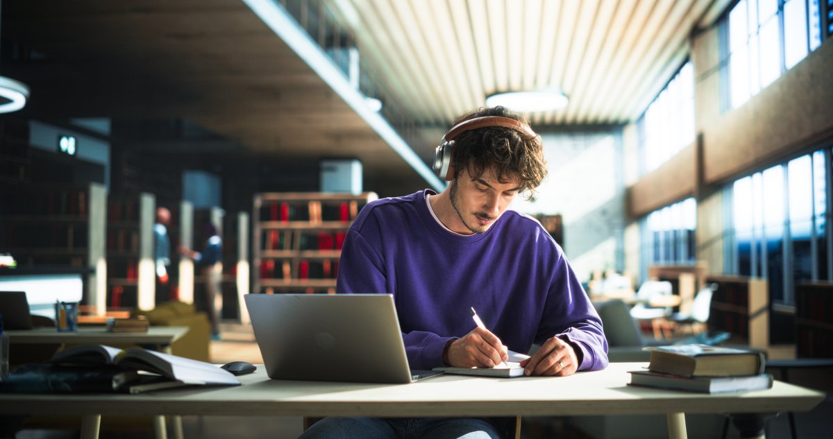 Verken Cisco AI Defense Explorer in DevNet-lab voor praktische ervaring.
